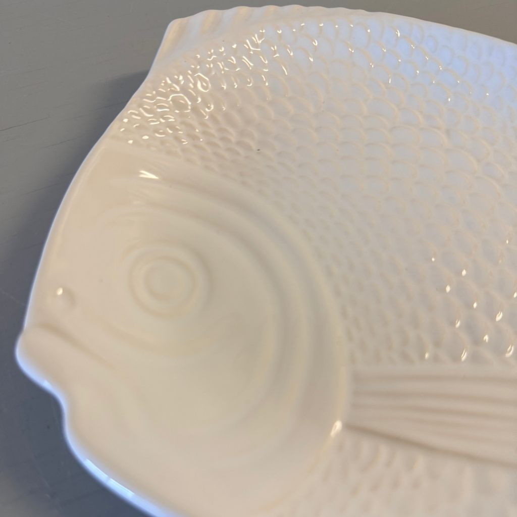 Art + Objects – Abnormals Anonymous